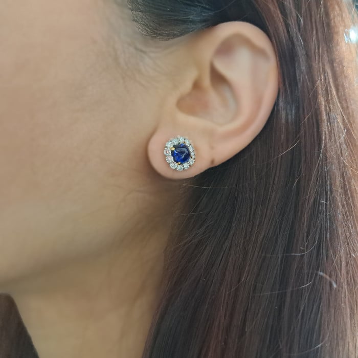 Sugarloaf Cabochon Sapphire Diamond and Platinum Cluster Earrings, 2.83ct