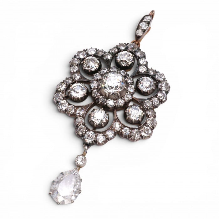 Victorian The Goldsmiths & Silversmiths Ltd. Diamond and Silver Upon Gold Brooch Cum Pendant, Circa 1890